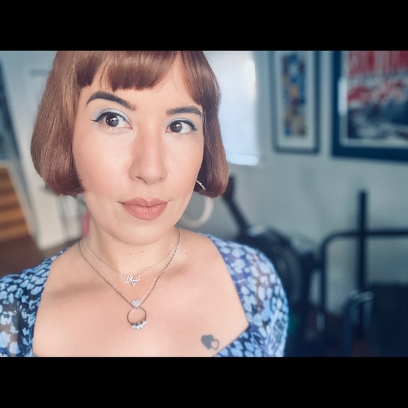 Meet your Posher, Christina - Picture 1 of 1